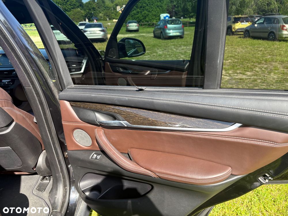 BMW X5 xDrive40d - 8