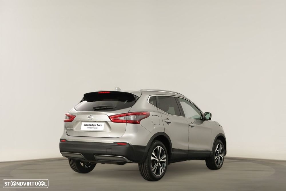 Nissan Qashqai 1.5 dCi N-Connecta - 4