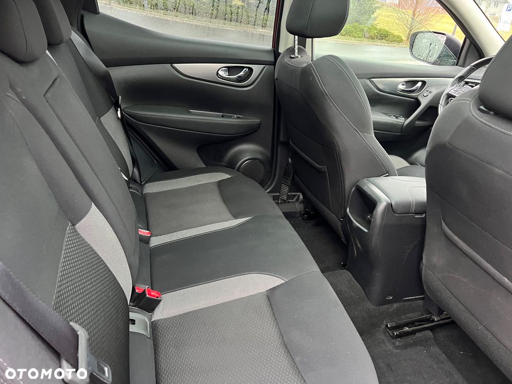 Nissan Qashqai 1.3 DIG-T MHEV N-Connecta - 17