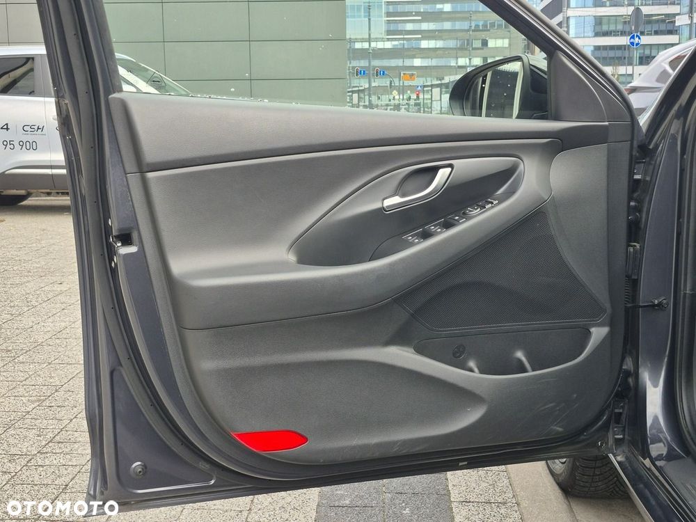 Hyundai i30 1.0 T-GDI Smart - 10