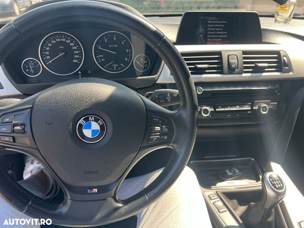 BMW Seria 3 318d Luxury Line - 7