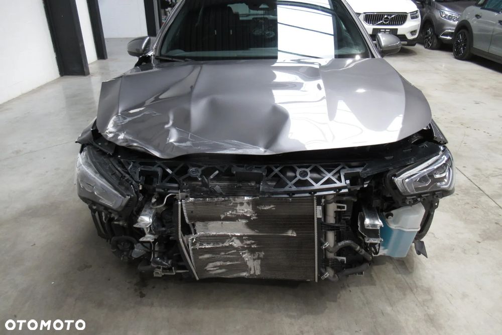 Mercedes-Benz CLA 250 e 8G-DCT Special Edition - 10