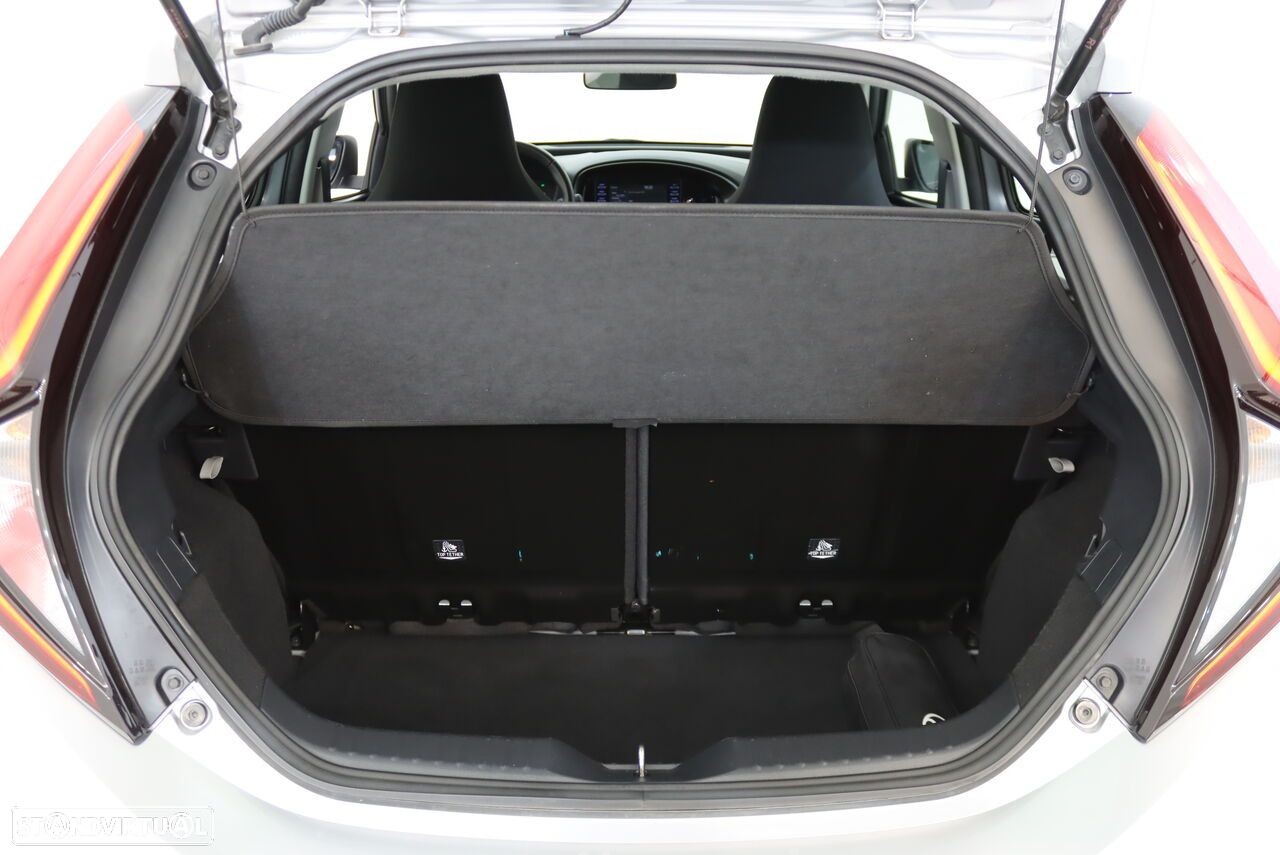 Toyota Aygo X 1.0 Pulse - 29