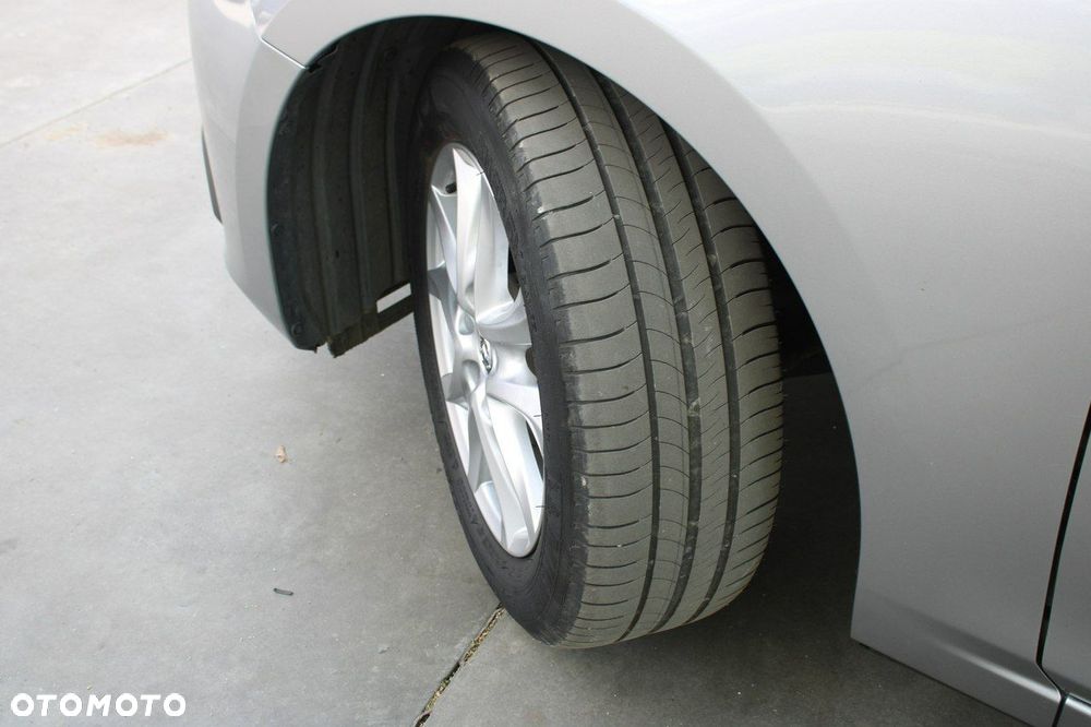 Mazda 3 SKYACTIV-G 120 Exclusive-Line - 30