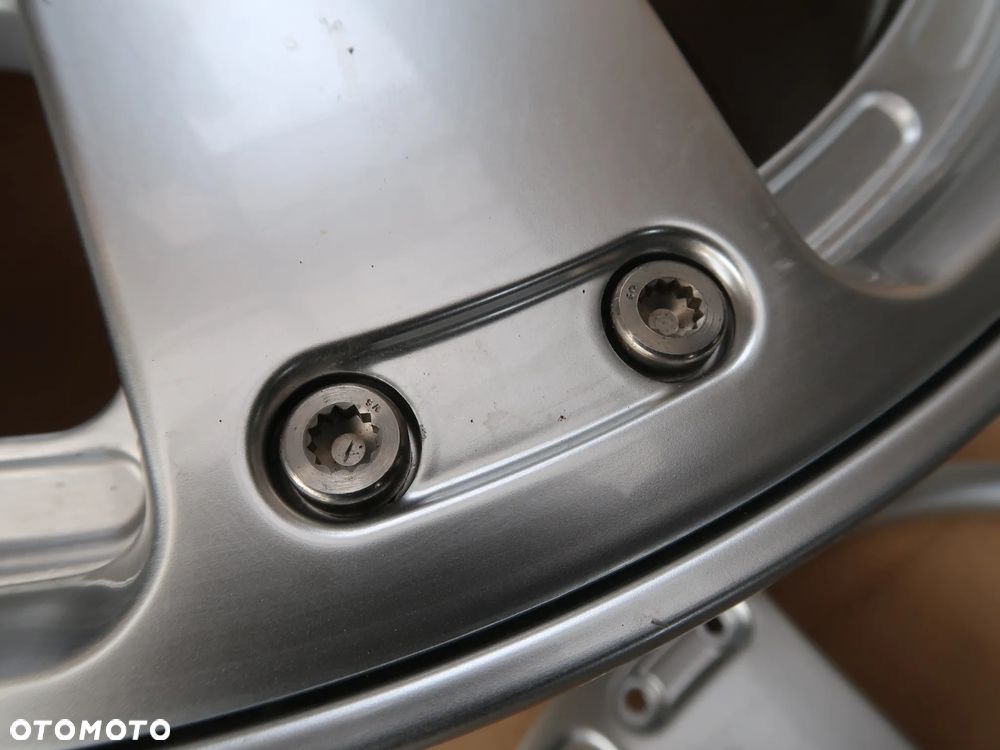 Z14/Z15 Felga Audi 4Z7601025 7,5x17et25 - 6