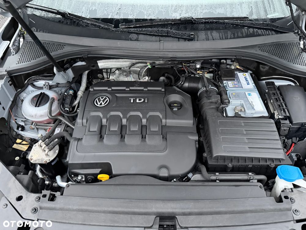 Volkswagen Tiguan 2.0 TDI SCR 4MOTION BlueMotion Technology DSG Lounge Sport & Style - 39