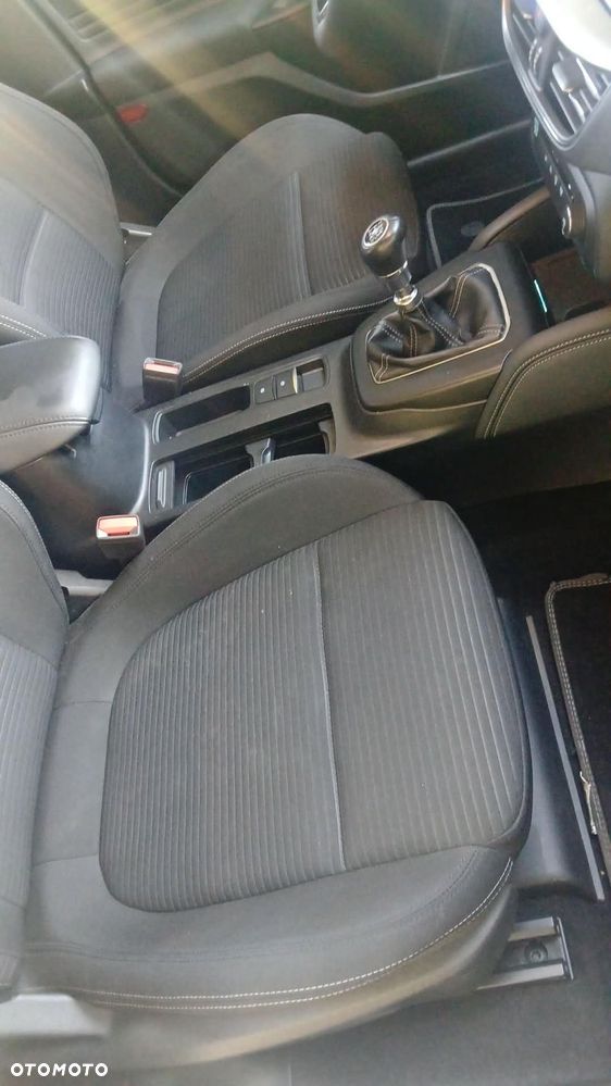 Ford Focus 1.0 EcoBoost mHEV Titanium X - 23