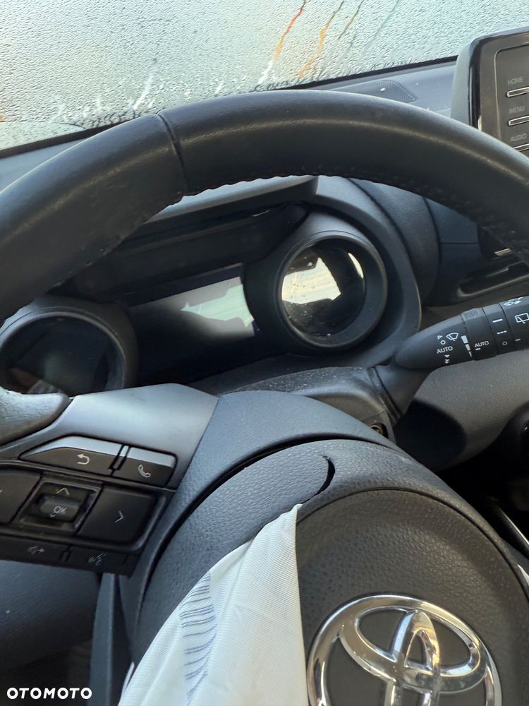 Toyota Yaris Hybrid 1.5 Active - 23