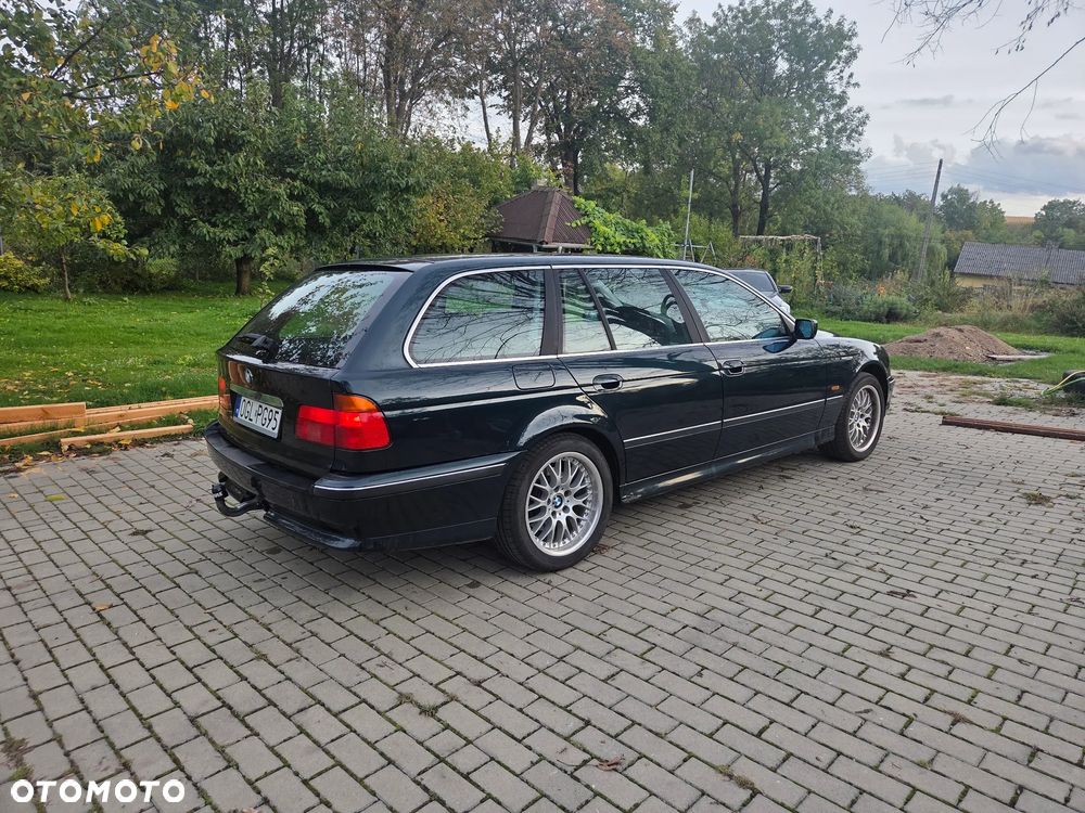 BMW Seria 5 520i - 3