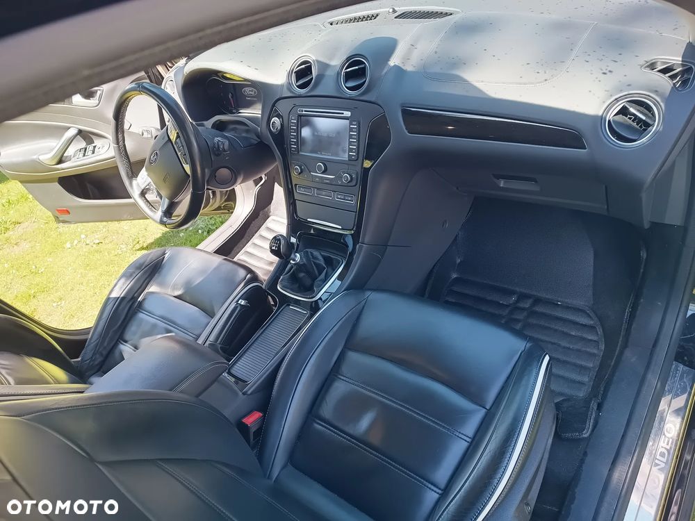 Ford Mondeo 2.0 TDCi Titanium - 18
