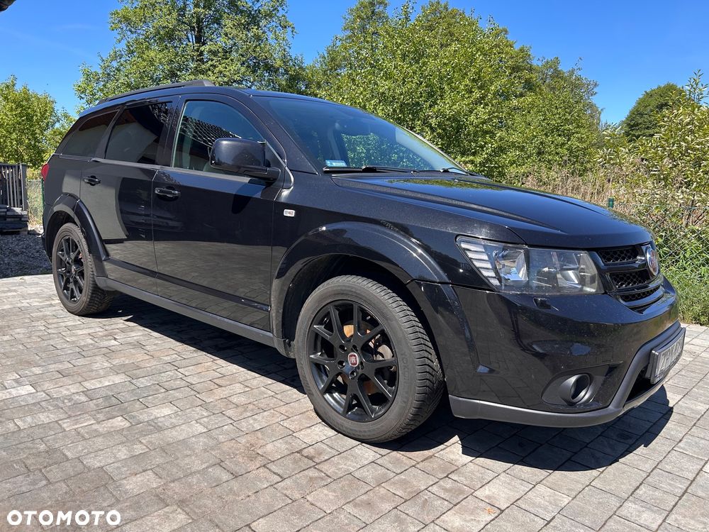 Fiat Freemont 2.0 Multijet Black Code AWD - 1