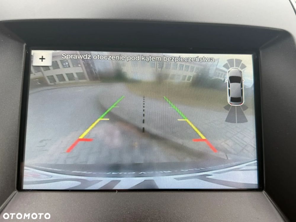 Ford S-Max 2.0 TDCi Titanium - 38