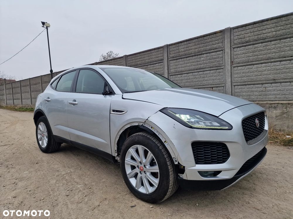 Jaguar E-Pace P200 AWD R-Dynamic S - 38