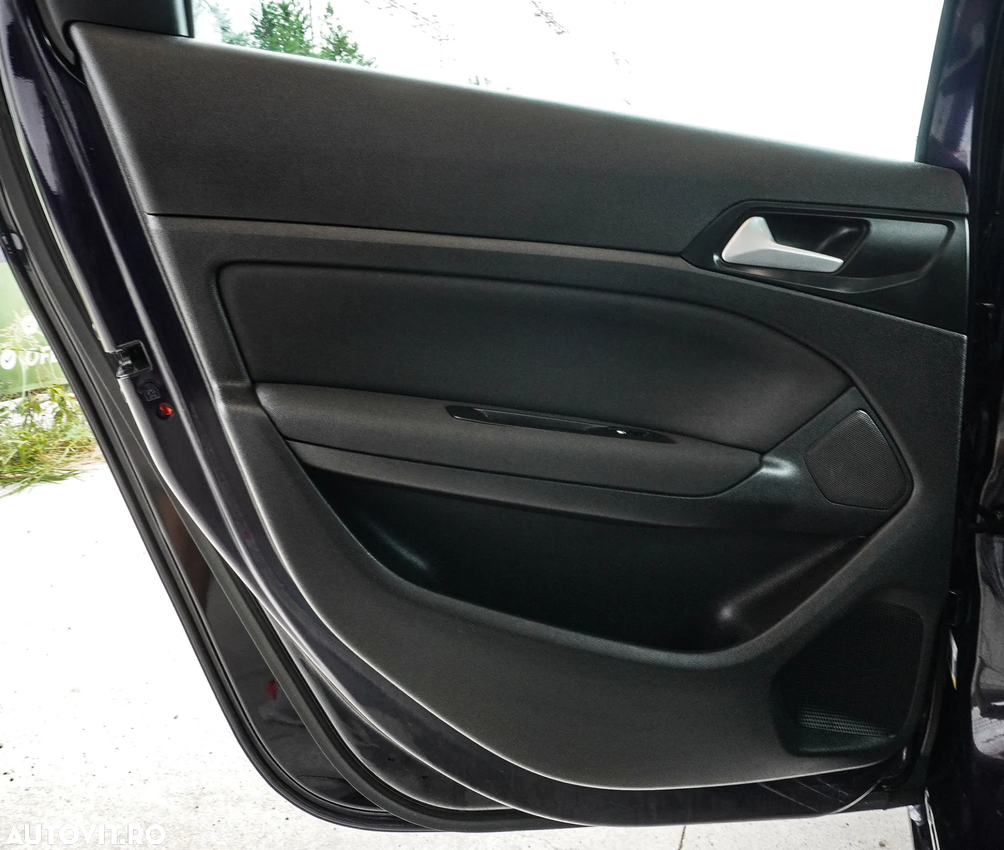 Peugeot 308 SW 1.5 BlueHDi FAP STT EAT8 Allure - 26