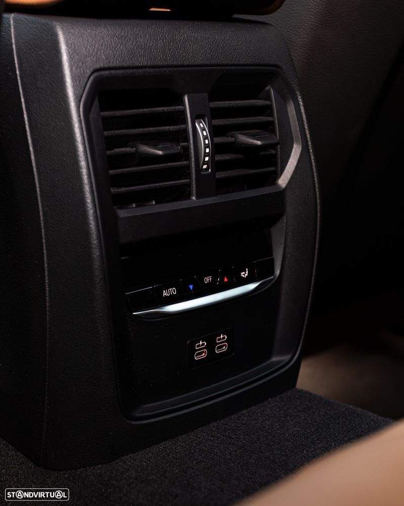 BMW i4 M50 Pack Desportivo M Pro - 23