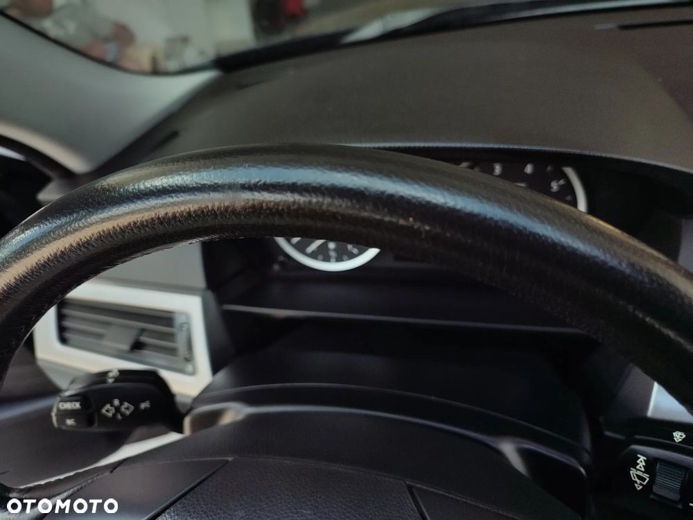 BMW Seria 5 - 29