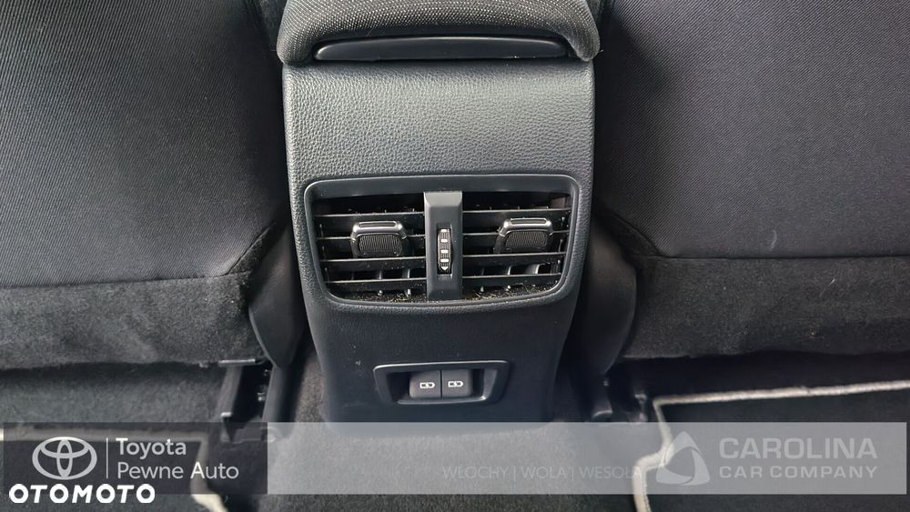 Toyota Corolla 1.8 Hybrid Comfort - 18