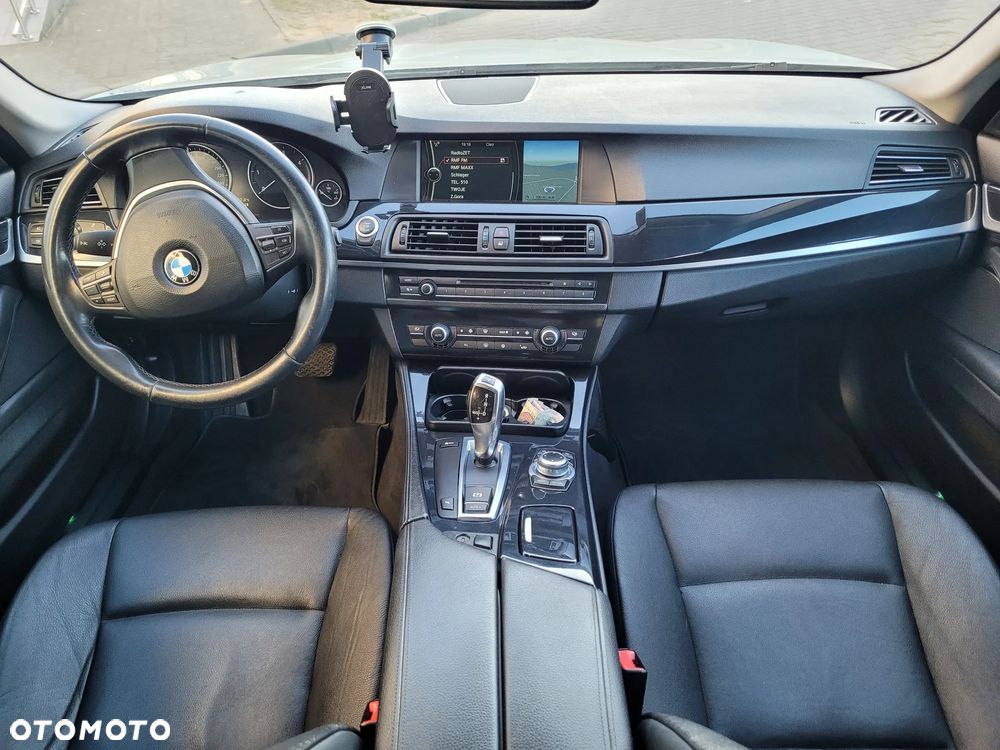 BMW Seria 5 520d - 9