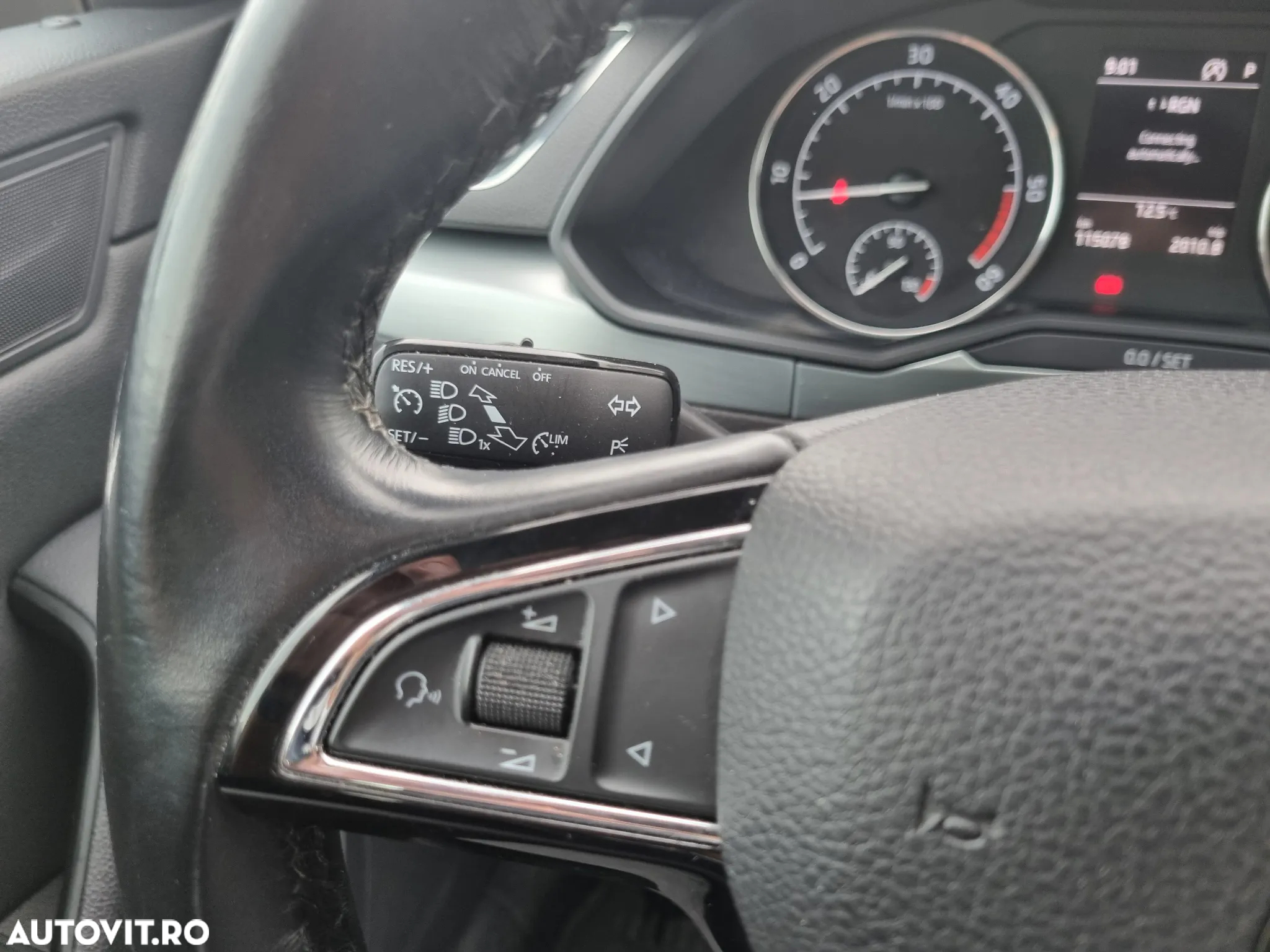 Skoda Superb 2.0 TDI DSG Ambition - 15