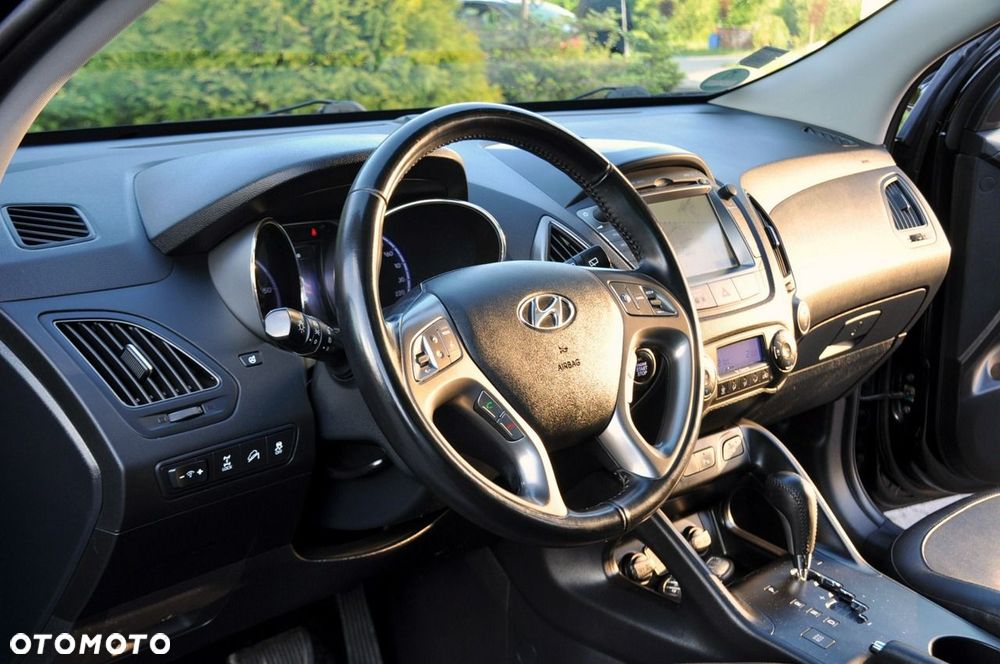 Hyundai ix35 - 23