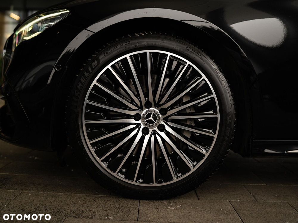 Mercedes-Benz Klasa E - 7