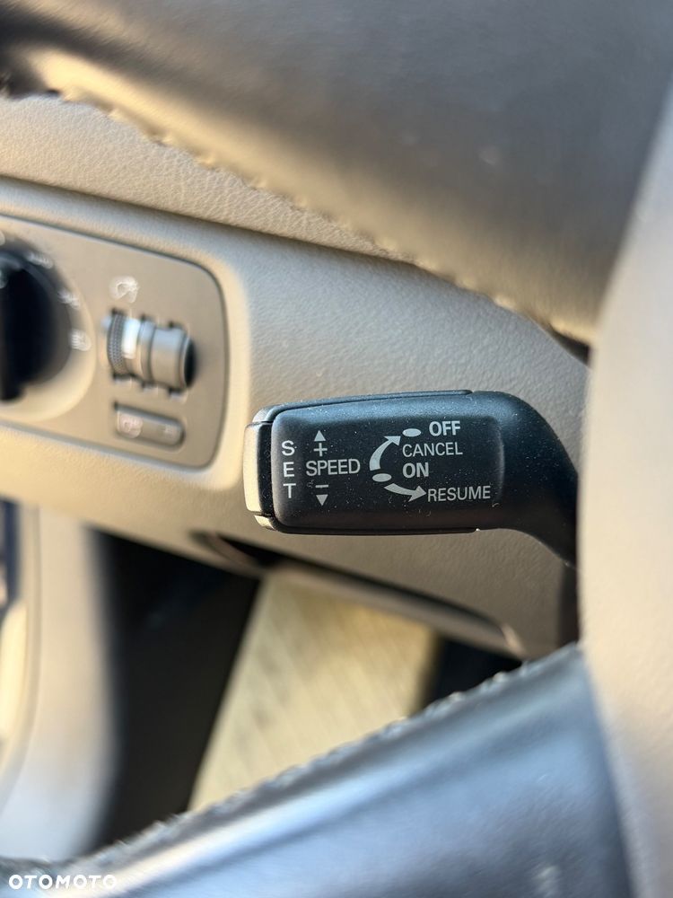 Audi A3 3-drzwiowe 2.0 FSI Ambiente - 10