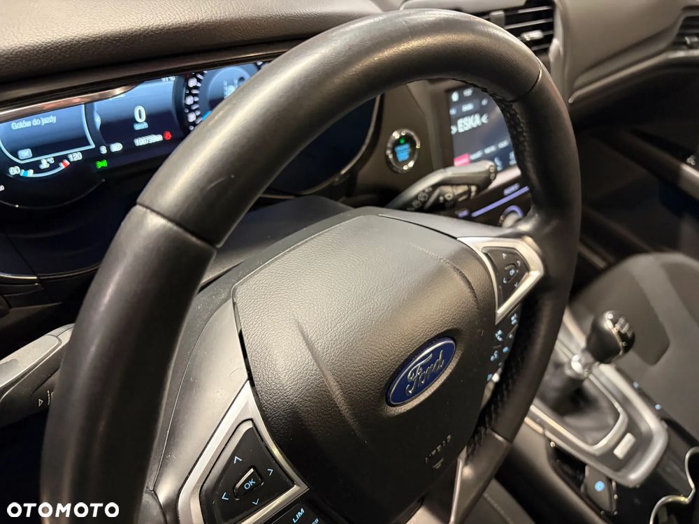 Ford Mondeo 2.0 TDCi Titanium - 23