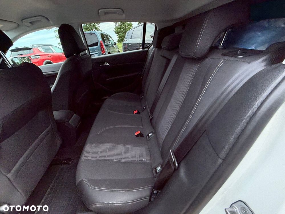 Peugeot 308 1.2 PureTech Allure Pack S&S - 11