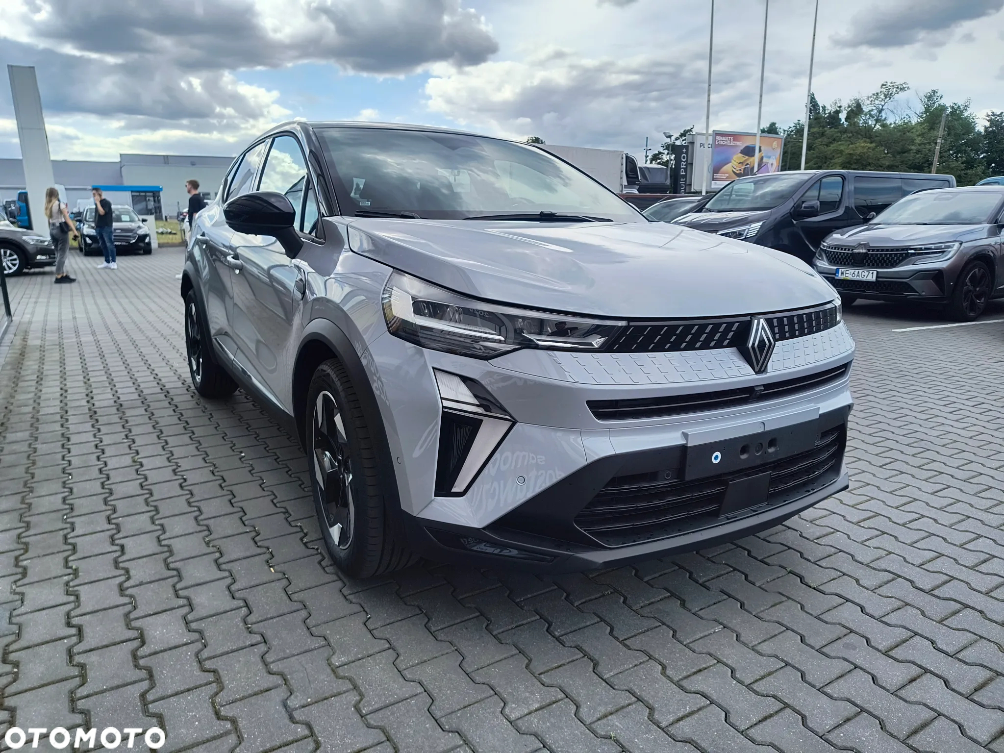 Renault Captur 1.3 TCe Intens EDC - 4