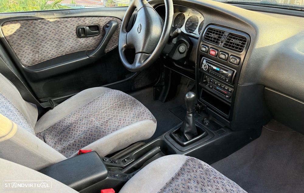 Nissan Primera - 9