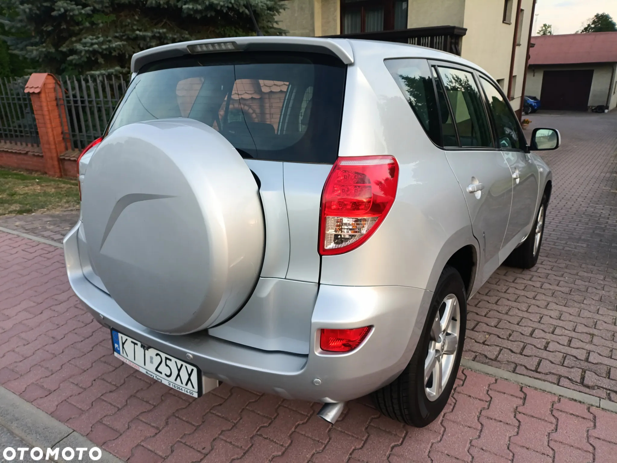 Toyota RAV4 2.0 VVT-i Luna - 10