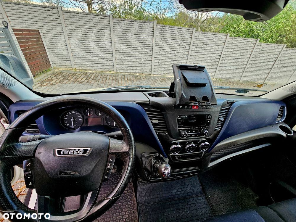 Iveco 50C15 Krajowy. Niski przebieg 64 000. Bezwypadkowy. Pierwszy właściciel - 9
