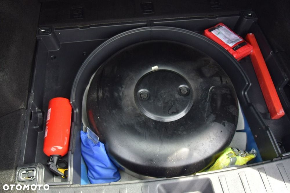 Hyundai i30 1.4 Classic EU5 - 32
