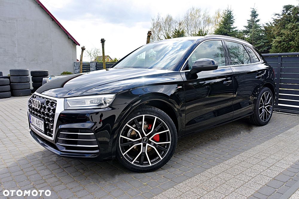 Audi Q5 2.0 TDI Design - 1