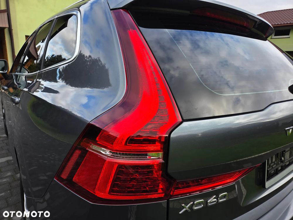 Volvo XC 60 D4 Momentum Pro - 19