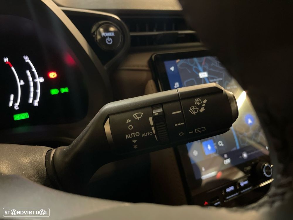 Lexus LBX Elegant - 22