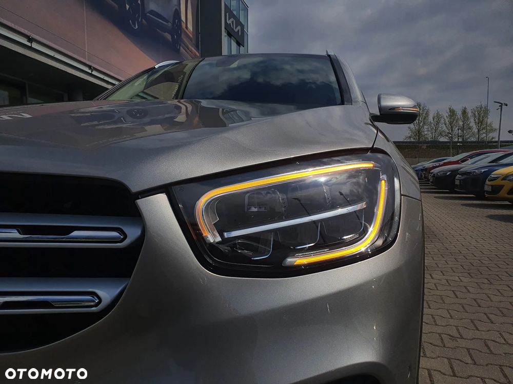 Mercedes-Benz GLC 200 d 4-Matic Business Edition - 11