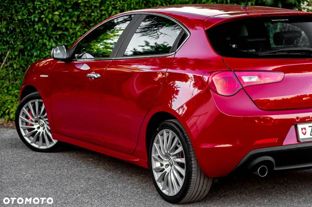Alfa Romeo Giulietta - 8