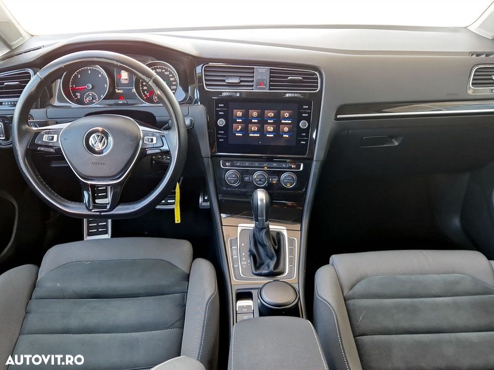 Volkswagen Golf 1.6 TDI DSG Highline - 13