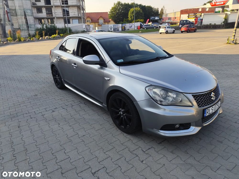 Suzuki Kizashi - 16
