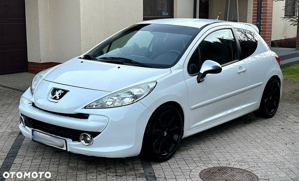 Peugeot 207 RC - 16