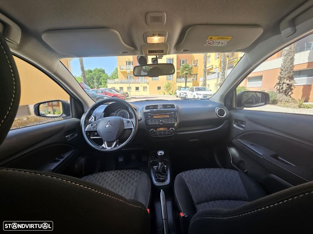 Mitsubishi Space Star 1.2 Intense Connect Edition - 2