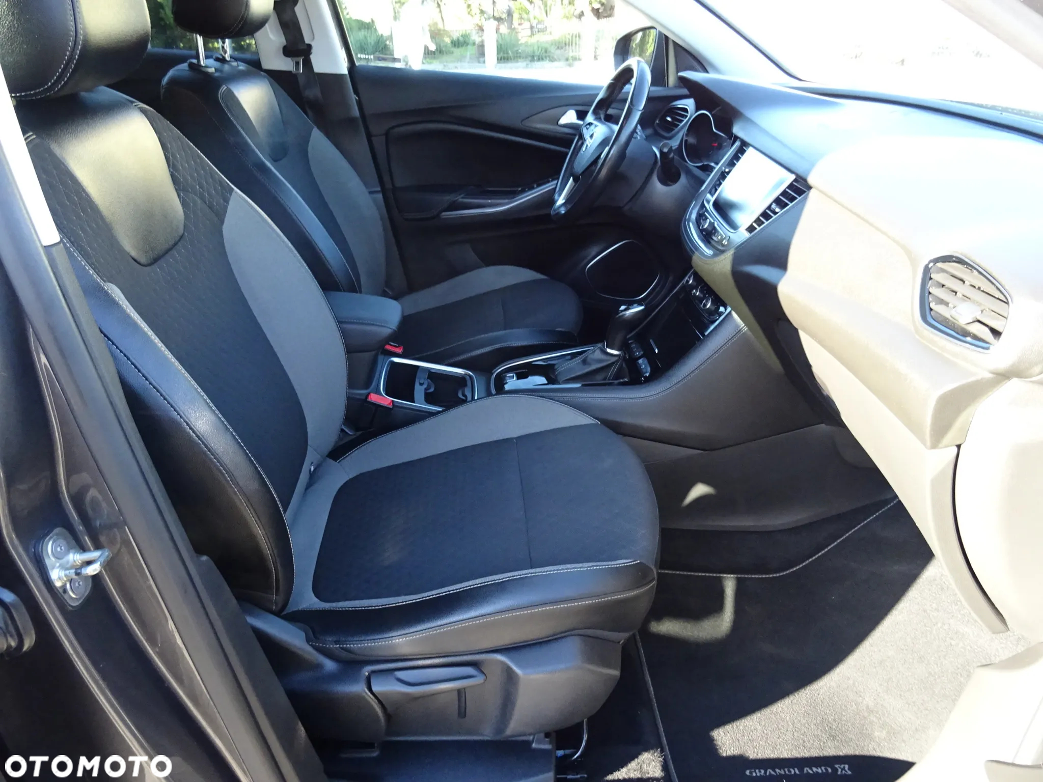Opel Grandland X 1.2 Start/Stop Automatik Ultimate - 19