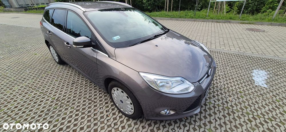 Ford Focus 2013 photo 2