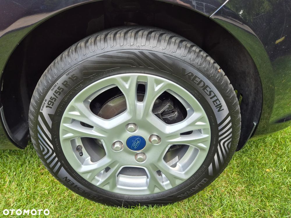 Ford Fiesta 1.4 Trend EU5 - 10