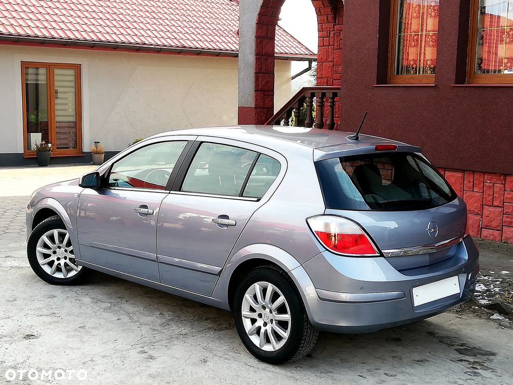 Opel Astra - 13