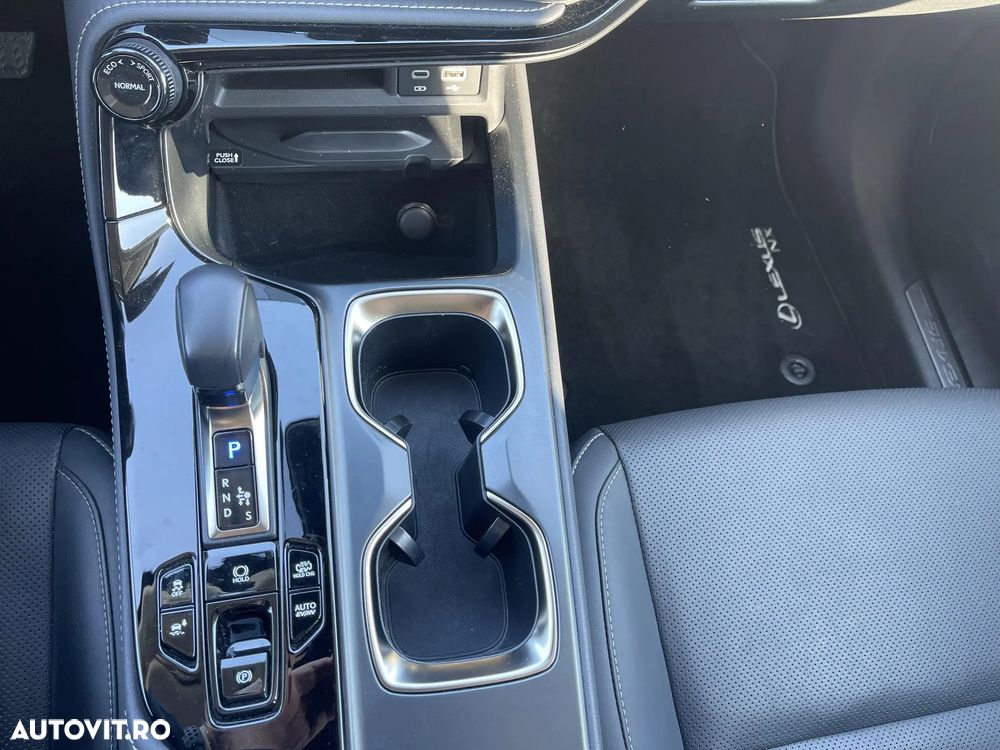 Lexus Seria NX 350h AWD CVT HEV Executive - 13