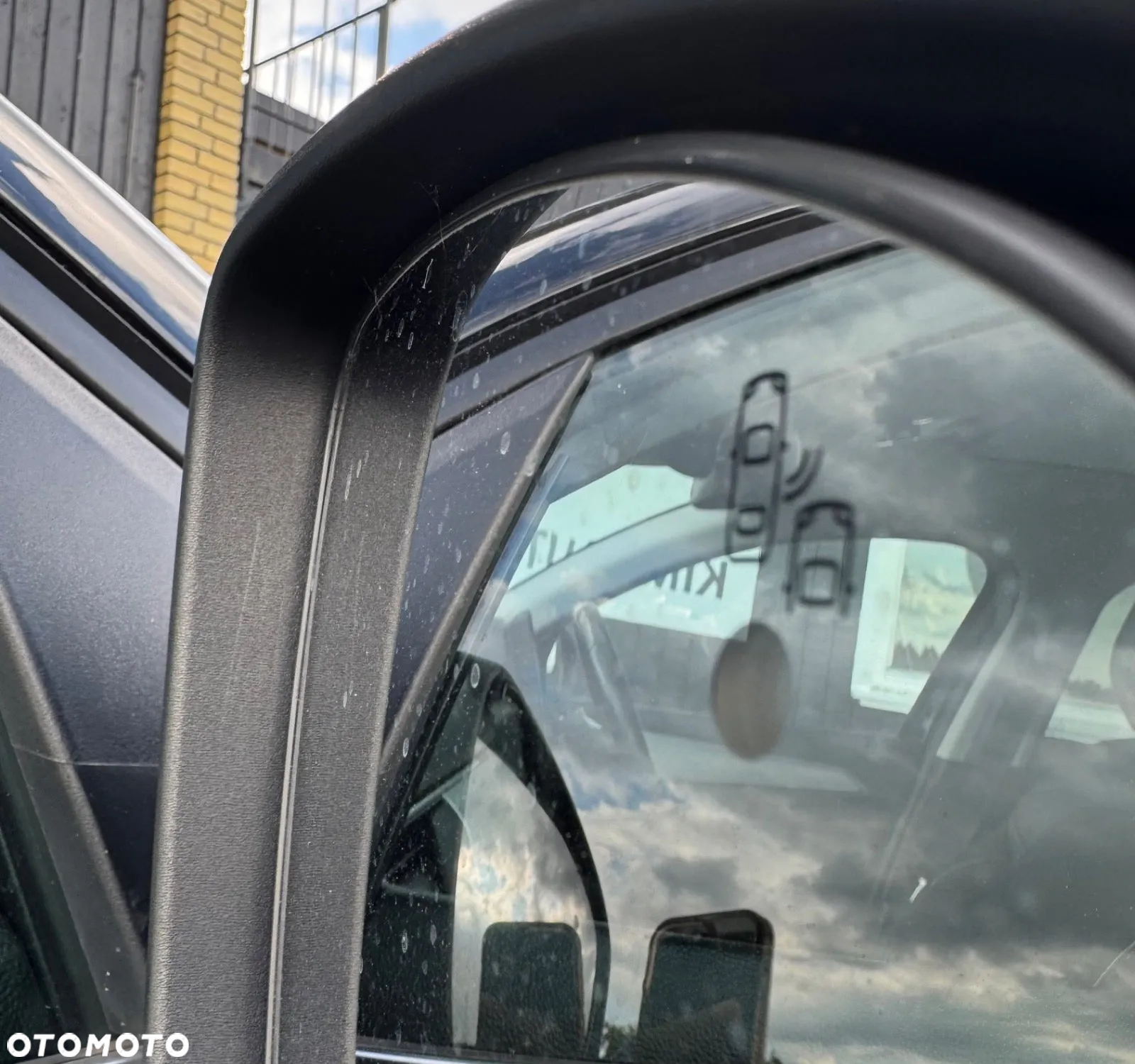 Renault Arkana 1.6 E-TECH Intens MMT - 14