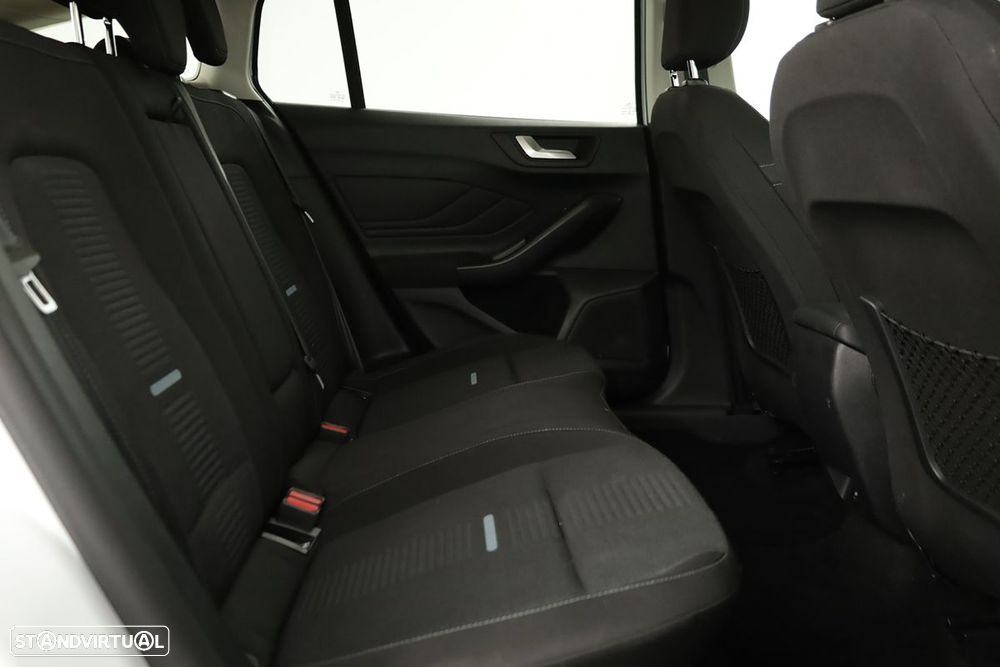 Ford Focus SW 1.0 EcoBoost MHEV Active X - 21