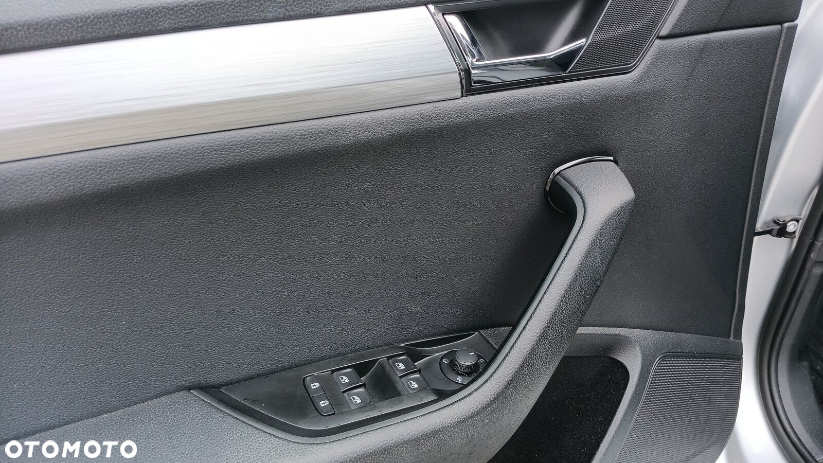 Skoda Superb 1.5 TSI Ambition DSG - 16